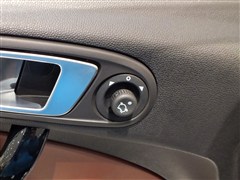 2014 Ɏ 1.0 GTDi Ԅӄń