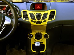 2009 Ɏ 1.5L ք\