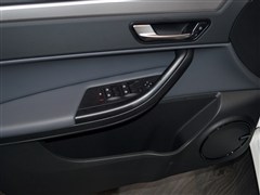 2014  1.6L ք