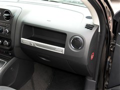 Jeep,ָ,2014 Ŀ 2.0L Mȡ,пطPĈDƬ