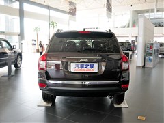 Jeep,ָ,2014 Ŀ 2.0L 򌾫Ӣ,܇^ĈDƬ