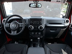2014 2.8TD T Sahara