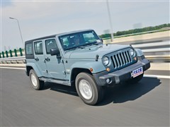 2014 2.8TD T Sahara