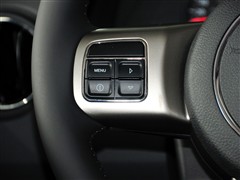 Jeep(M),ָ,2011 2.4L \Ӱ,пطPĈDƬ