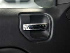 Jeep(M),ָ,2011 2.4L \Ӱ,܇ΌĈDƬ