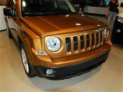 Jeep(M),ɿ,2011 2.4 70,ĈDƬ