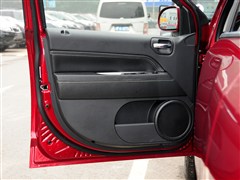 Jeep(M),ָ,2014 2.4L A,܇ΌĈDƬ