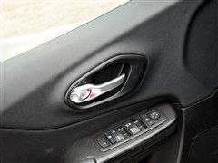 Jeep,ɹ,2014 2.4L A,܇ΌĈDƬ