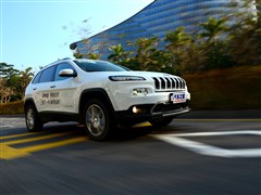 Jeep(M),ɹ,2014 2.4L J,uyĈDƬ