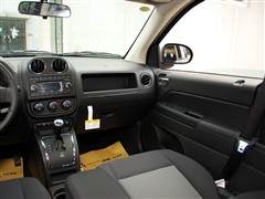 Jeep(M),ָ,2010 2.4L \Ӱ,пطPĈDƬ