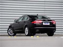 2014 XF 2.0T A