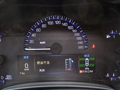 2014 28T 