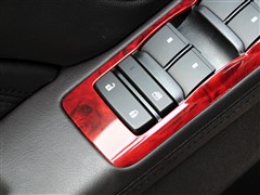P(M),P׵ESCALADE,2010 6.0 Hybrid,܇ΌĈDƬ