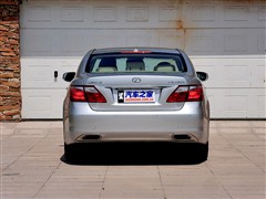 2010 460L F