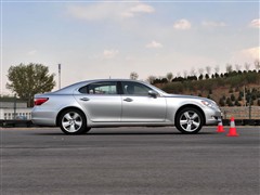 2010 460L F