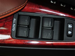 2011 300 xͰ