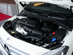 2012 B 200
