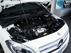 2012 B 200