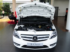 2012 B 200