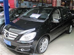 2012 B 200