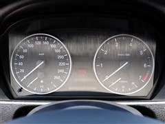 2014 sDrive18i r