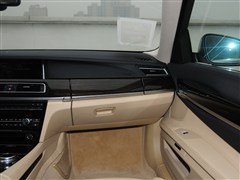 2013 730Li A