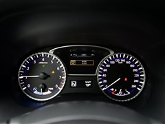 Ӣ(M),ӢQX60,2014 2.5T Hybrid ׿Խ,пطPĈDƬ
