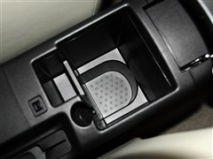 |Lծa,п,2015 2.0XV  CVT 2WD,܇ΌĈDƬ