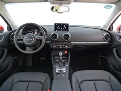 һ-󱊊W,WA3,2014 Limousine 35 TFSI ԄӺA,пطPĈDƬ