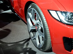 2015 XE 3.0T 340PS S
