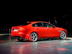 2015 XE 3.0T 340PS S