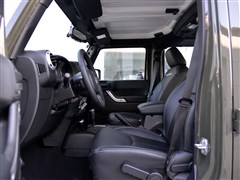 Jeep(M),R,2015 3.0L T Sahara,܇ΌĈDƬ