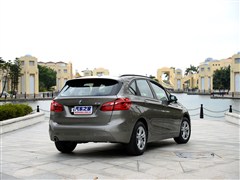 2015 218i I