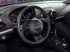 2015 Limousine 40 TFSI ԄӺA