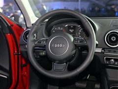 2015 Limousine 40 TFSI ԄӺA