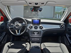2015 GLA 220 4MATIC A