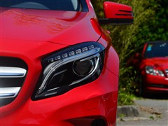 2015 GLA 220 4MATIC A