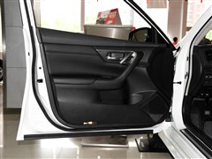 2015 2.0L XL-SportyW\Ӱ