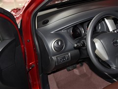 2015 J 1.6XV CVTῧ