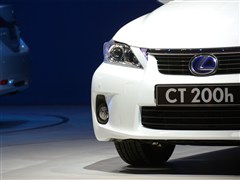 2012 CT200h A