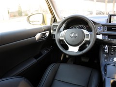 2012 CT200h A