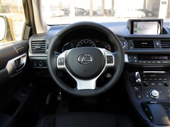 2012 CT200h A