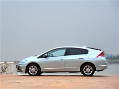 2013 1.3L ˜