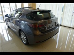 2013 CT200h IȰ