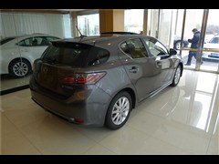 2013 CT200h IȰ