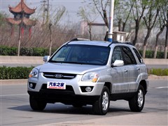 { 2011 2.0L քGLS