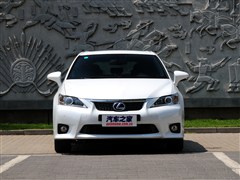 2012 CT200h F-Sport