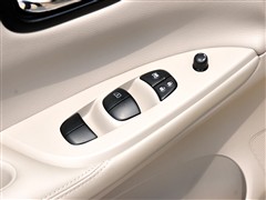 |Lծa,U_,2011 1.6L CVT,܇ΌĈDƬ