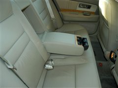 |Lծa,{B,2004  2.0L ԄӺA,܇ΌĈDƬ