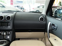 2012 2.0XL  CVT 2WD